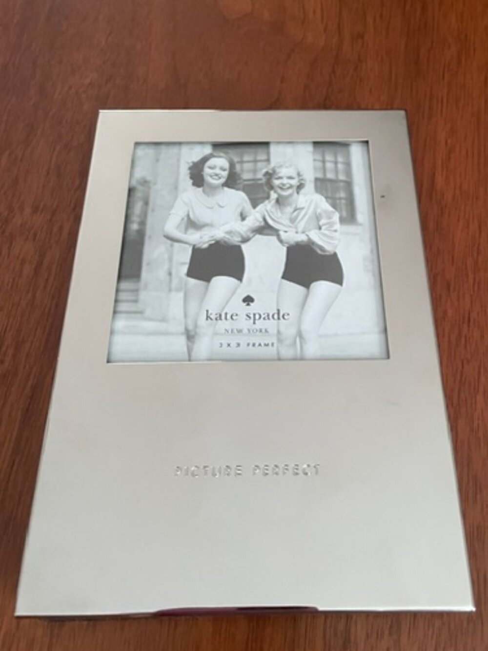 kate spade LENOX Mirrored Glass 3x3 Frame in Silver Picture Perfect